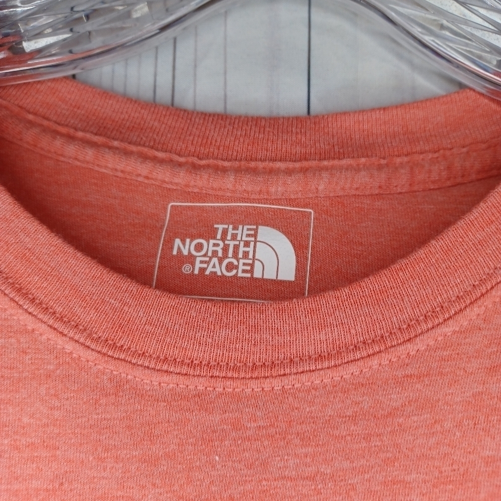The North Face Slim Fit Men's Graphic T-Shirt - Picture 2 of 12